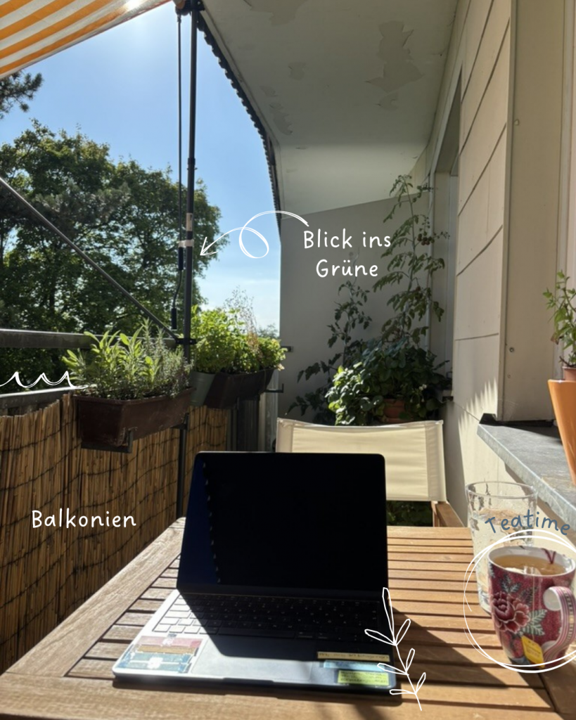 Arbeitsplatz auf dem Balkon