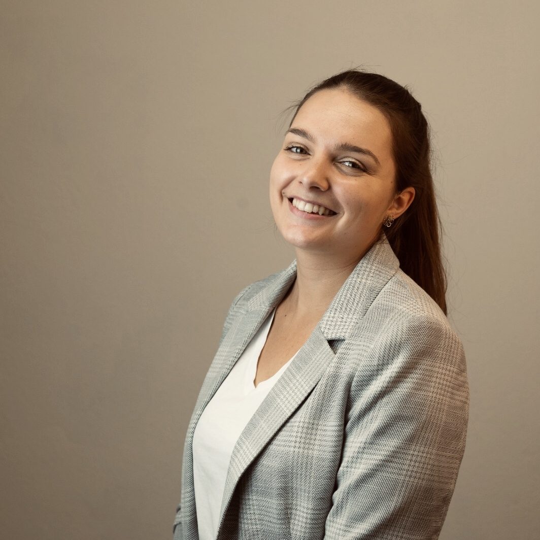 Beraterin Julia Tichawa